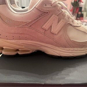 2002 New Balance Shoes
